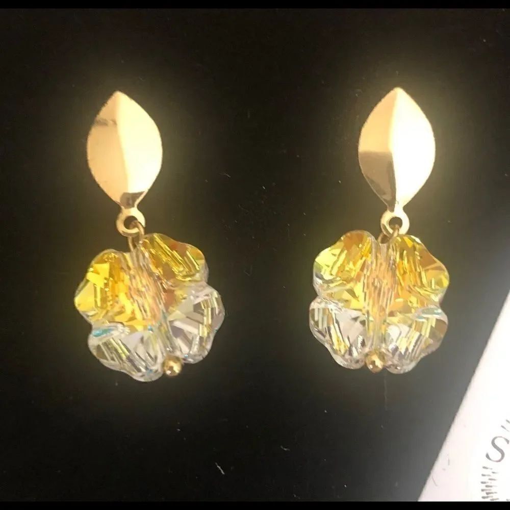 Swarovski authentic crystals gold plated earrings